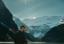 Seasonal Occasion Wear: How to Dress Impeccably Year-Round well dressed man outdoors